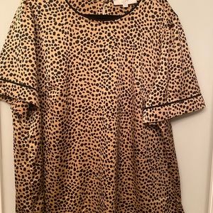 EUC loft size 22 blouse with dot/animal print
